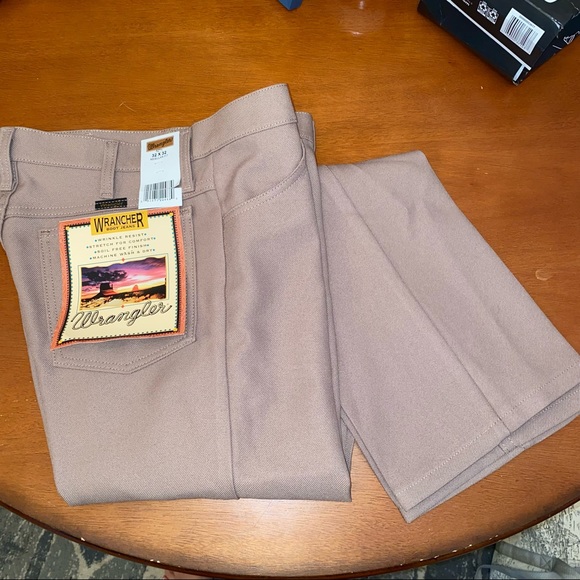Wrangler khaki jeans mens NWT - Picture 1 of 5
